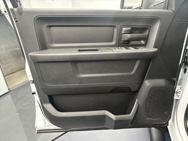 2026 Ram 3500 Tradesman Crew Cab 4x4 8' Box