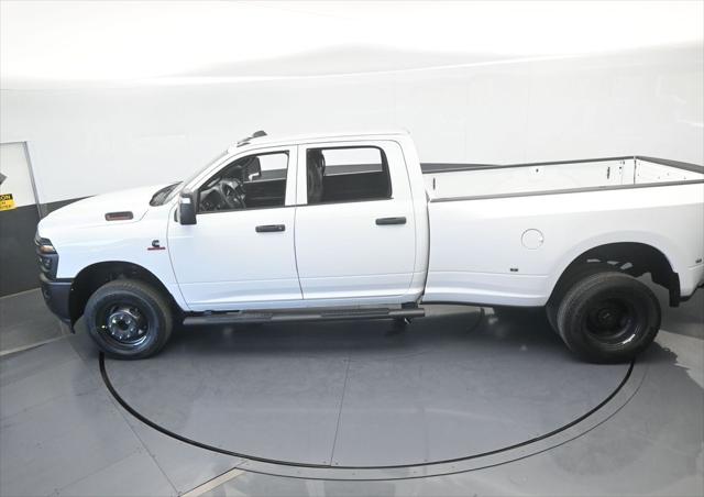 2026 Ram 3500 Tradesman Crew Cab 4x4 8' Box