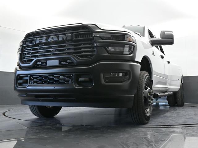 2026 Ram 3500 Tradesman Crew Cab 4x4 8' Box