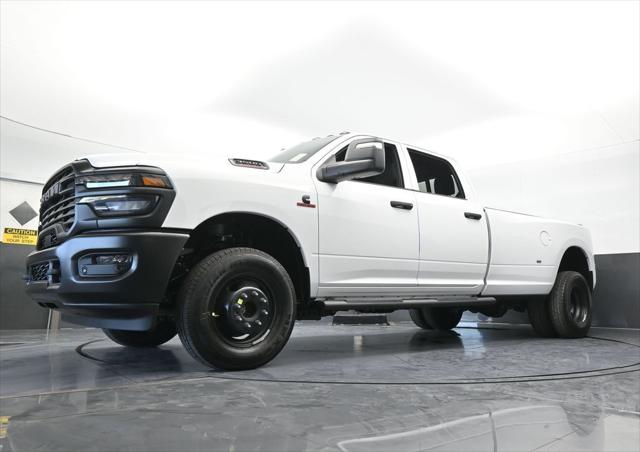 2026 Ram 3500 Tradesman Crew Cab 4x4 8' Box