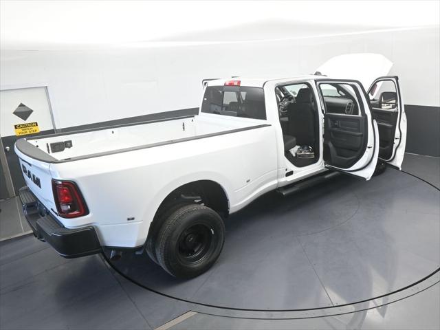2026 Ram 3500 Tradesman Crew Cab 4x4 8' Box