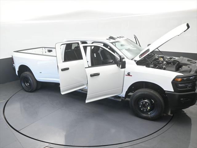 2026 Ram 3500 Tradesman Crew Cab 4x4 8' Box