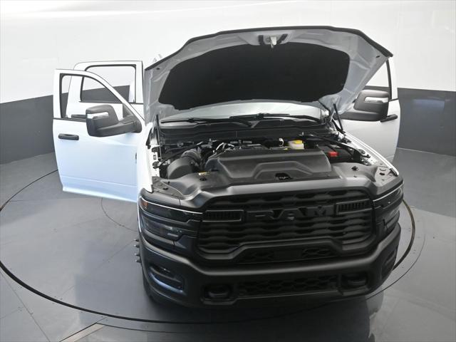 2026 Ram 3500 Tradesman Crew Cab 4x4 8' Box