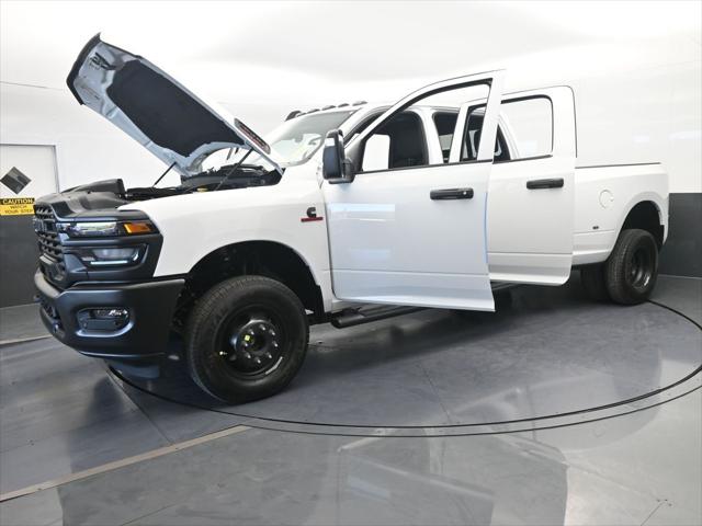 2026 Ram 3500 Tradesman Crew Cab 4x4 8' Box