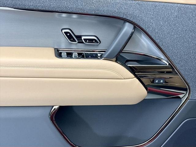 2026 Land Rover Range Rover Sport P360 SE