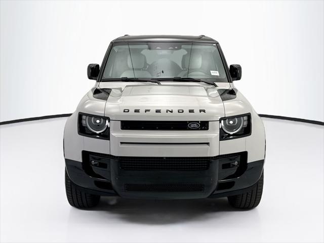 2026 Land Rover Defender P400 X-Dynamic SE