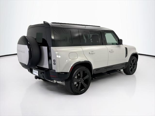 2026 Land Rover Defender P400 X-Dynamic SE