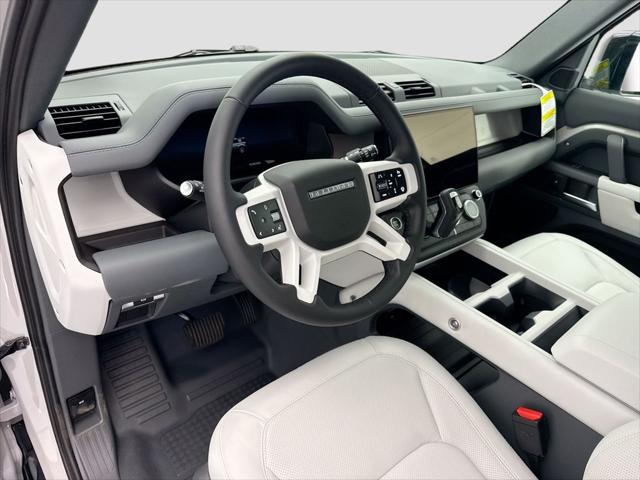 2026 Land Rover Defender P400 X-Dynamic SE