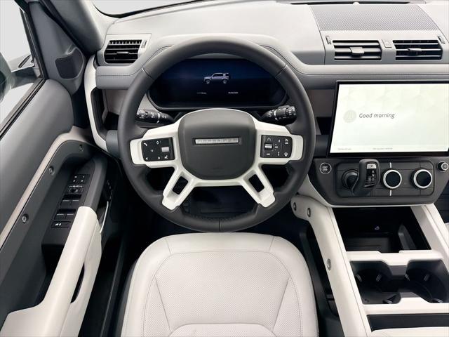 2026 Land Rover Defender P400 X-Dynamic SE