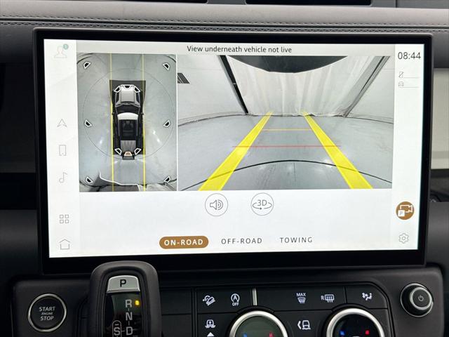 2026 Land Rover Defender P400 X-Dynamic SE