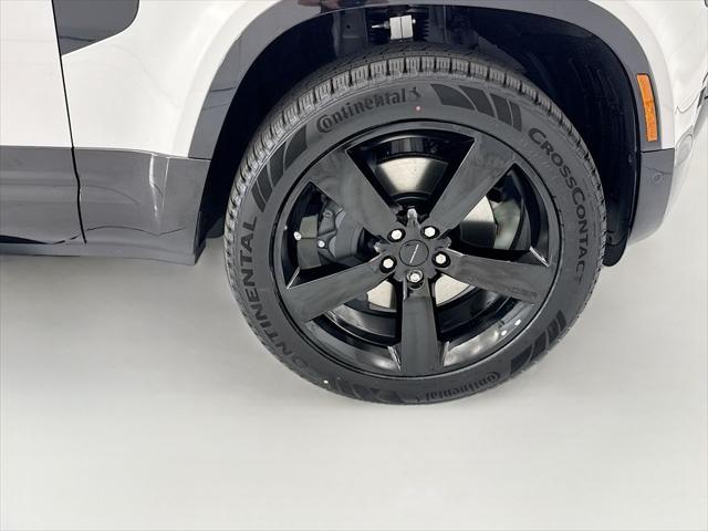 2026 Land Rover Defender P400 X-Dynamic SE