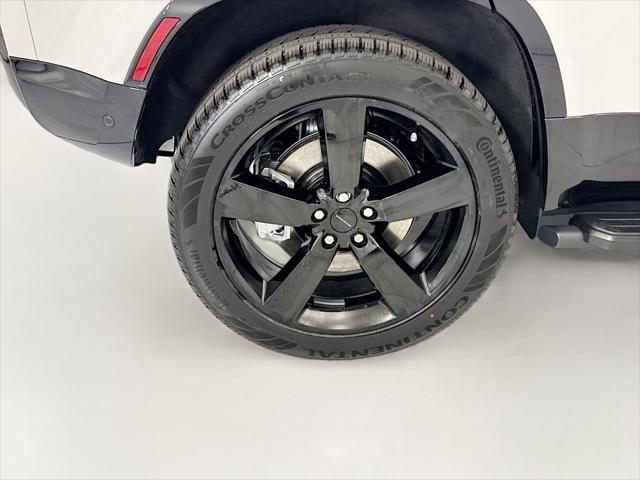 2026 Land Rover Defender P400 X-Dynamic SE