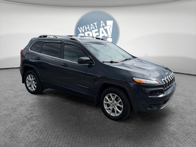 2018 Jeep Cherokee Latitude Plus 4x4 for sale in North Huntingdon, PA