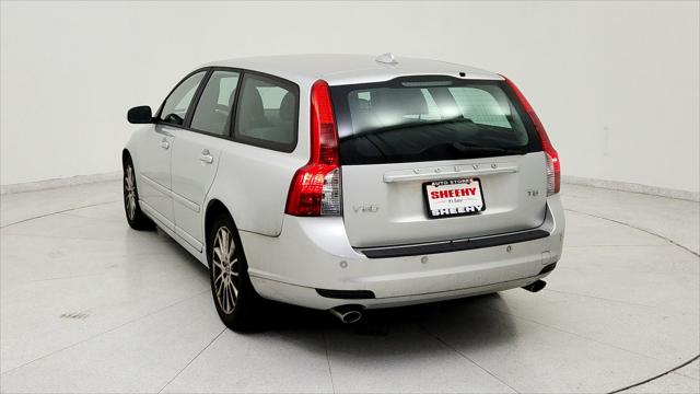 2011 Volvo V50 T5