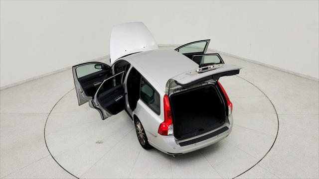 2011 Volvo V50 T5