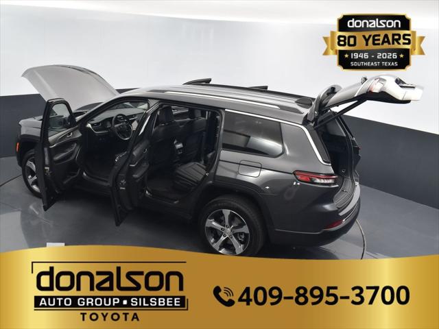 2023 Jeep Grand Cherokee L Limited 4x2