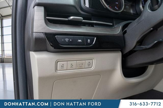 2022 Kia Carnival MPV SX