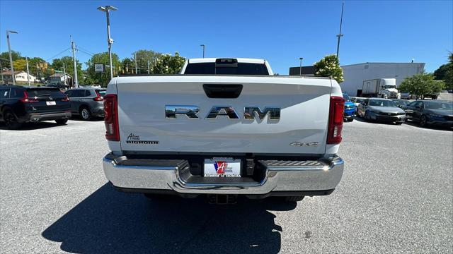 2025 Ram 2500 Big Horn Crew Cab 4x4 6'4" Box