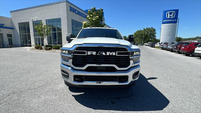 2025 Ram 2500 Big Horn Crew Cab 4x4 6'4" Box