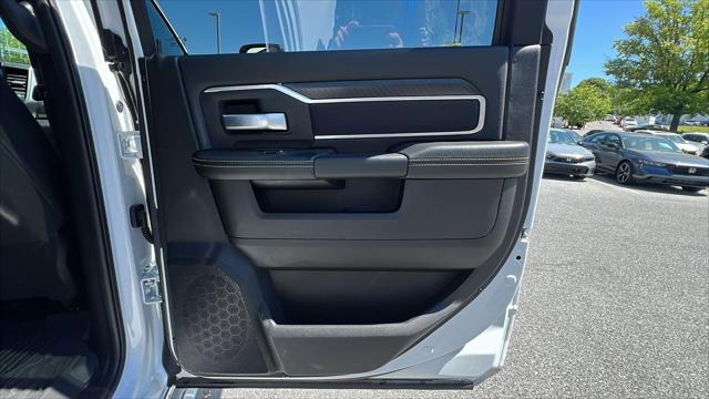2025 Ram 2500 Big Horn Crew Cab 4x4 6'4" Box
