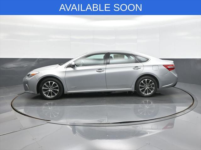 2016 Toyota Avalon Hybrid XLE Premium