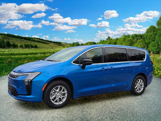 2027 Chrysler Pacifica Select