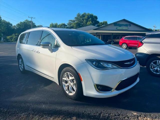 2020 Chrysler Pacifica Limited for sale in West Frankfort, IL