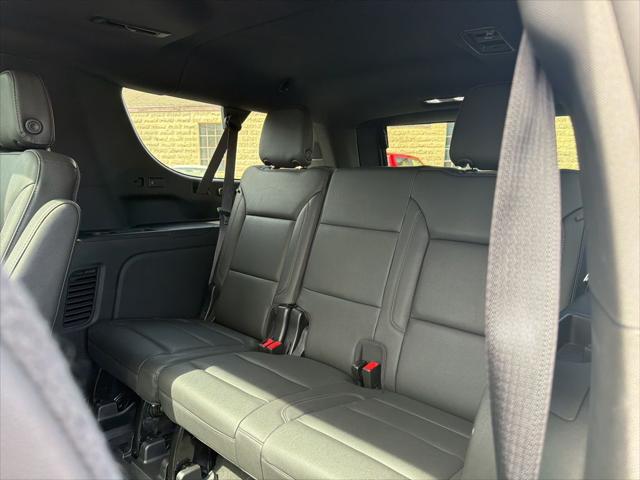 2023 Chevrolet Suburban 4WD Z71