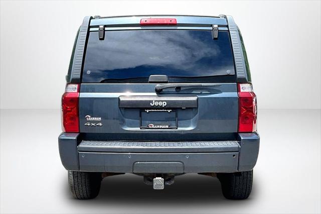 2008 Jeep Commander Sport