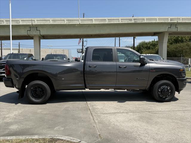 2026 RAM Ram 3500 RAM 3500 LARAMIE CREW CAB 4X4 8 BOX