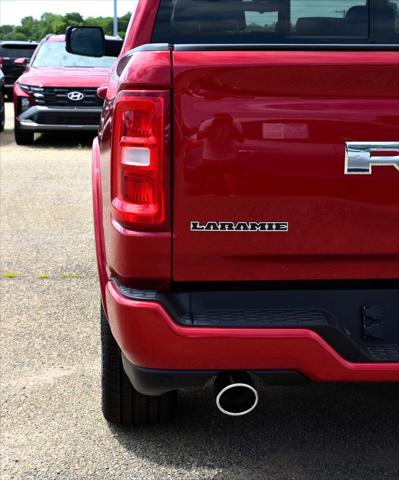 2026 Ram 1500 Laramie Crew Cab 4x4 57 Box