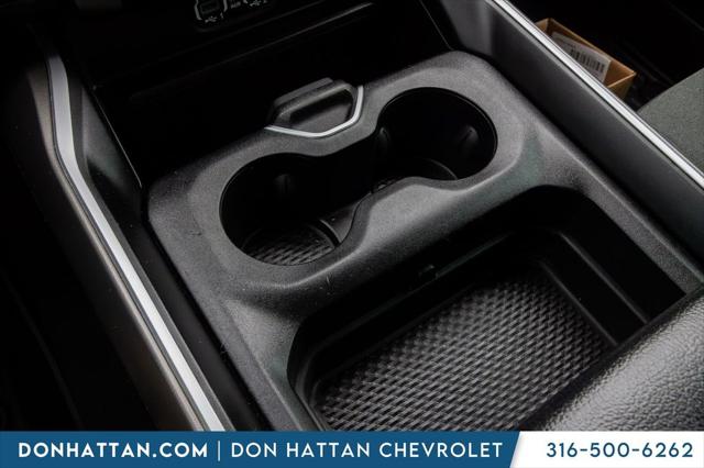 2022 Ram 1500 Big Horn Crew Cab 4x4 5'7" Box