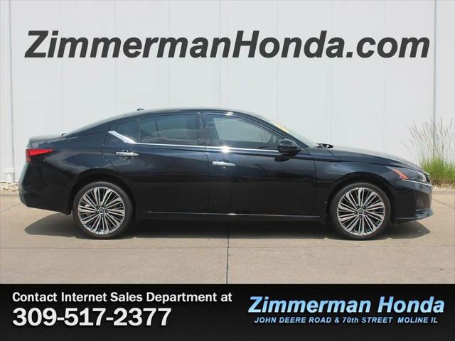 2023 Nissan Altima SL Intelligent AWD for sale in Moline, IL