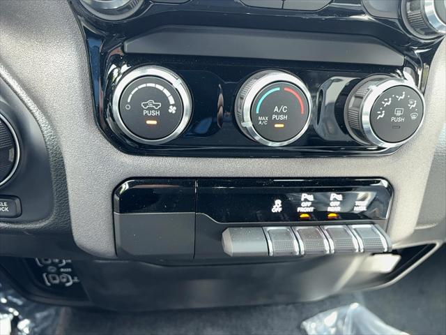 2026 Ram 1500 Warlock Crew Cab 4x4 57 Box