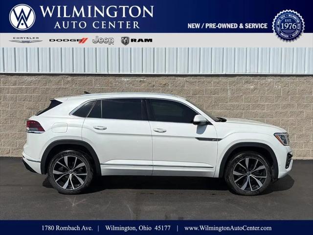 2024 Volkswagen Atlas Cross Sport 2.0T SEL Premium R-Line for sale near Wilmington, OH