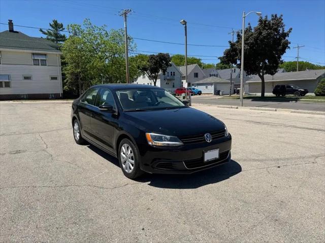 2014 Volkswagen Jetta 1.8T SE for sale in Milwaukee, WI