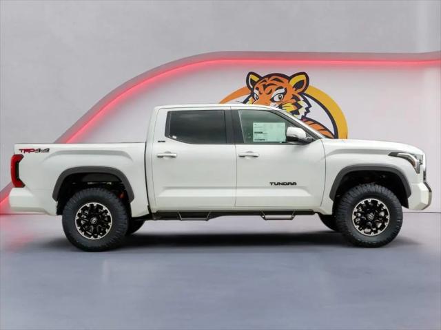 2026 Toyota Tundra SR5 CrewMax 5.5' Bed