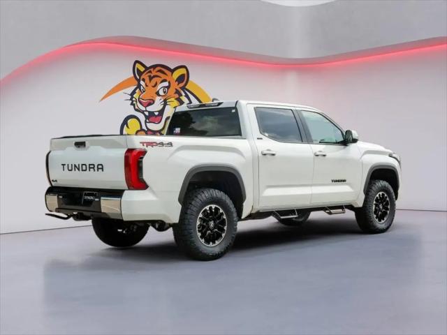 2026 Toyota Tundra SR5 CrewMax 5.5' Bed