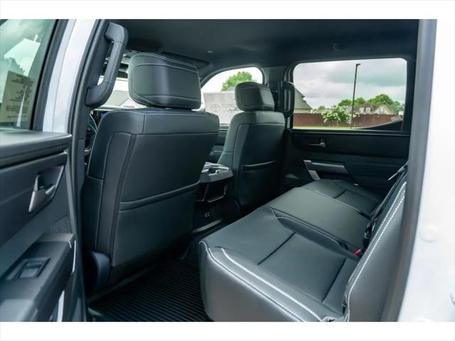 2026 Toyota Tundra SR5 CrewMax 5.5' Bed