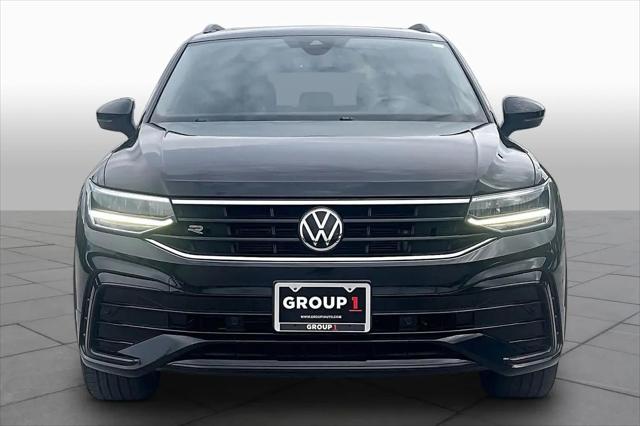 2023 Volkswagen Tiguan 2.0T SE R-Line Black