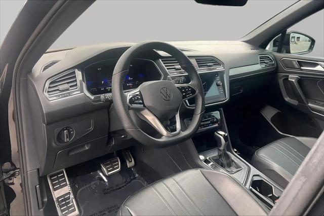 2023 Volkswagen Tiguan 2.0T SE R-Line Black