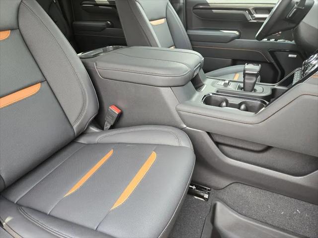2026 GMC Sierra 1500 Crew Cab, Short Bed, AT4, 4WD