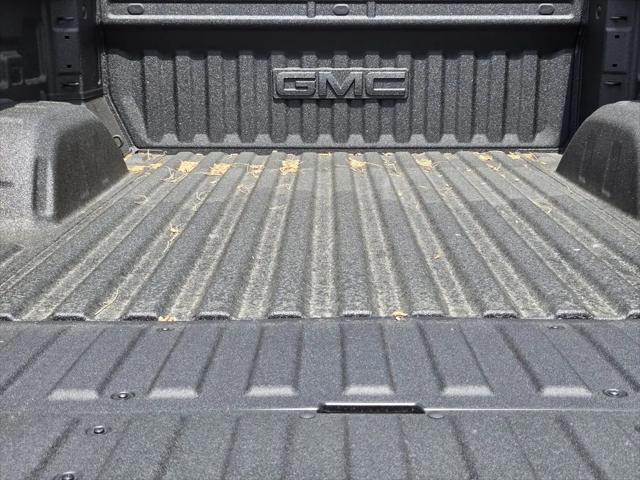 2026 GMC Sierra 1500 Crew Cab, Short Bed, AT4, 4WD