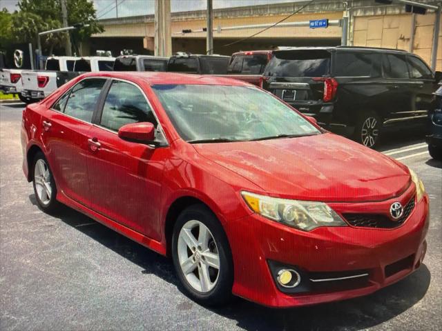 2014 Toyota Camry SE