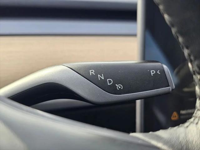2021 Tesla Model 3 Standard Range Plus Rear-Wheel Drive