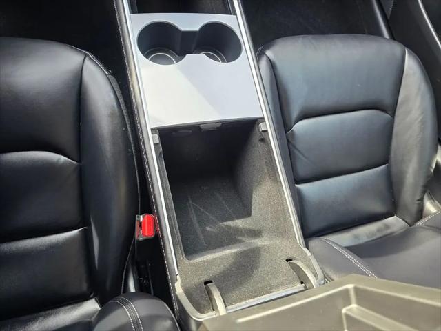2021 Tesla Model 3 Standard Range Plus Rear-Wheel Drive