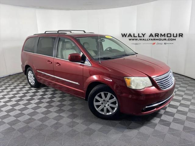2014 Chrysler Town & Country Touring for sale in Alliance, OH