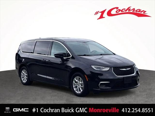 2023 Chrysler Pacifica Touring L for sale in Monroeville, PA
