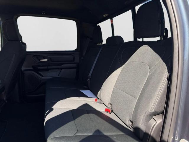 2026 Ram 1500 Express Crew Cab 4x4 57 Box