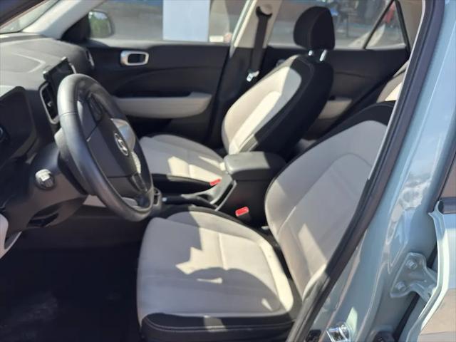 2025 Hyundai Venue SEL